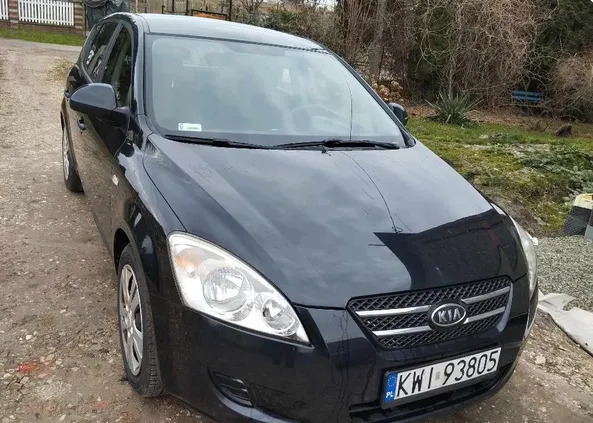 samochody osobowe Kia Ceed cena 13200 przebieg: 253047, rok produkcji 2009 z Pieńsk